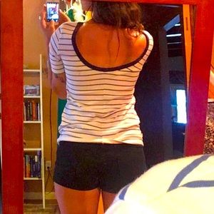 Scoop-back Levi’s Shirt